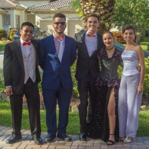 X González Instagram - I’m late w pics as always but prom was Incredible the DJ was Amazing and everyone looked so Beautiful