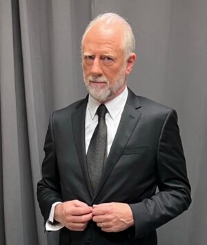 Xander Berkeley Instagram - From poverty to riches and back again, an actor’s journey. One armed mule team driver (Butcher’s Crossing), Silicon Valley billionaire (Truth be Told), Homeless Vet (No Address) multibillionaire munitions manufacturer (Major Barbara). I guess I’m seen as an extremist of sorts:)