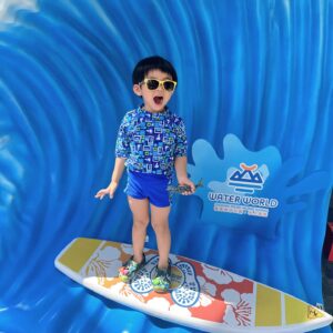 Xenia Chong Instagram - ☀️☀️☀️
炎炎夏日又正值暑假
唔去玩水真係會白過咗個夏天呀🤪
@waterworldoceanparkhk 
#海洋公園水上樂園 #暑假狂熱PartyTime 
#水上sun激鬥 #WaterWorldOPHK