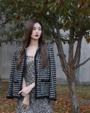 Xu Yiyang Instagram - 🍂🍂🍂