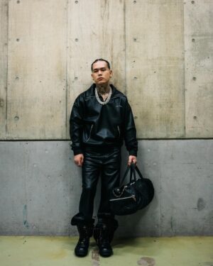 YZERR Instagram - BAD HOP THE FINAL at TOKYO DOME

2024年2月19日(月)

BAD HOPの最後の解散ライブの会場は東京ドームに決まりました。

今までの人生を賭けて挑みます。
最後まで応援よろしくお願いします。

10月1日からチケット販売開始。