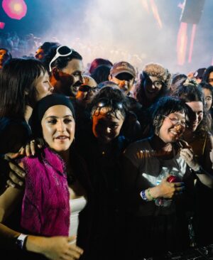 Yaeji Instagram - thank u for listening 📡 🙂‍↕️ 🫶

it's been a long time since i played a dj set thats made me so anxious and excited preparing for -- and so cathartic and fulfilling playing out

sharing full tracklist now (last slide) as theres no point in gatekeeping bangerz 😤 some are unreleased 
(also peep the 'date created'! i love remembering when i first discovered each track)

also wanted to give another shout out to the lovely people that helped make this happen:
@lil_clart    for being my mc, and for guiding and protecting us
@serenateanyc , @chiquitettas , @alikadotcom , @____homesick____4 , @ilpr , @celine_abdallah @christopher.kinsey and all my irl boooboos    for dancing by my side
@guarionex_jr , @waxse, @hystericalteenager    for documenting
@huibenshop , @eddie.3dm , @tashigxrmey    for styling my fit and making me feel good! (@venicew handkerchief on my @aiaiai.audio 💭)
@joro.o3 , @sssimisea , @gsongim , @pastry_club , my mom and fam    for being my cheerleader
@tristan.arp    for making the sickk fever edit
@_enayet    for being my VJ
@kaiber.ai and @weirdcoretv    for creating the incred visuals and alternate reality woofas
@ohyesitsgabe    for mastering a big list of edits i made last minute
onion booboos    for being there. listening. dancing!