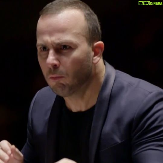 Yannick Nézet-Séguin - 3.2K Likes - He has “incredible enthusiasm that no one can resist!”- La Presse, Canadian newspaper. Maestro @nezetseguin has established himself as one of the most gifted maestros of his generation! We can't wait to see him conduct Wagner's Die Walküre with the @rdamphil this Friday, until then dive into this portrait telling the life of a truly extraordinary individual.
#Classicalmusiclovers #YannickNezetSeguin #Documentary #Conductor