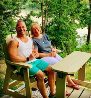Yannick Nézet-Séguin Instagram - Joyeuse fête des mères à la meilleure maman ! Je suis tellement chanceux de t’avoir dans cette aventure de la vie avec moi. Je t’aime énormément ! 🌸💖

2009 ➡️ 2024 

#FêteDesMères #MothersDay #MomentswithMom