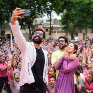 Yash Soni Instagram - ખુશ-ખુશાલ