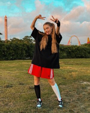 Yelyzaveta Vasylenko Instagram - ❤️🖤🤍