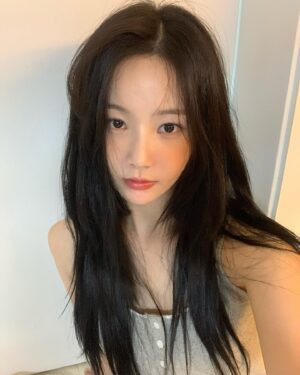 Yeon-woo Instagram - 슬픈 반곱슬