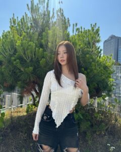 Actress Yeoreum HD Instagram Photos and Wallpapers July 2024