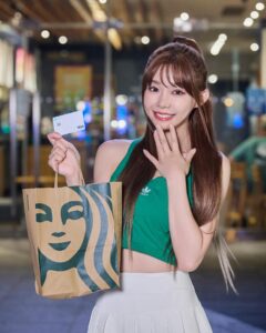 Actress Yi-Ruei Chen HD Photos and Wallpapers August 2024