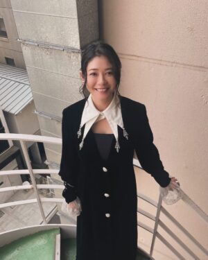 Yoko Maki Instagram - またまた衣装可愛かった〜

セクシーショット？撮られたらしいからネットで観てね😘
　

#真木よう子
#大いなる不在
