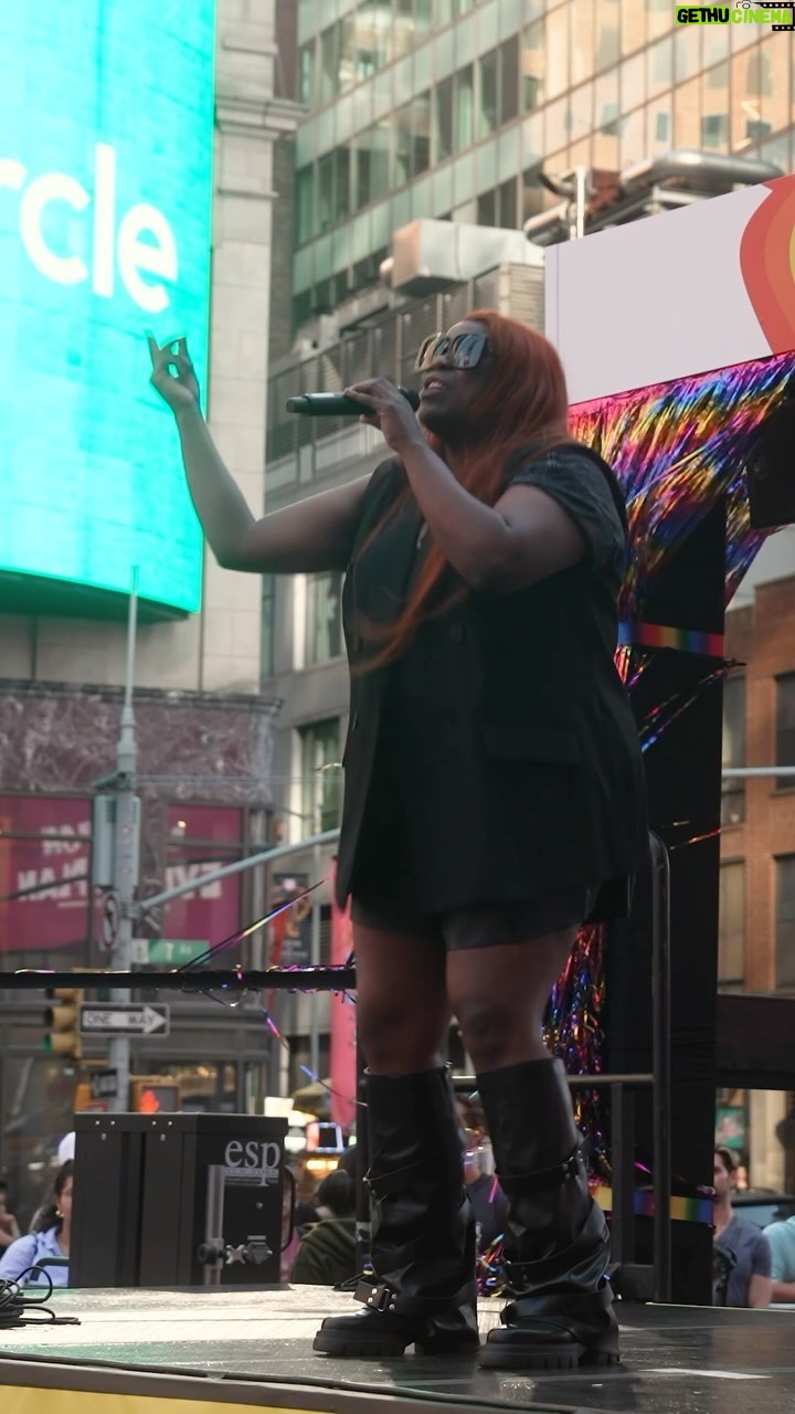 Yola - 4.3K Likes - To the world we dream about— Our new Persephone, Yola, performed an unreleased song of hers titled “Temporary” at the Playbill Pride concert in Times Square on Friday! 🌈