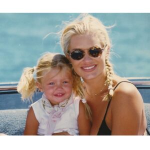 Yolanda Hadid Instagram - ❤️Happy birthday to you my sweet Angel..... I have always been so very proud of the young woman you grew up to be every step of your life time but watching you give birth and become a mother yourself has given “Proud” a whole other meaning....

You are extraordinary!!! Thank you for giving me this greatest gift, I wasn’t sure how to get by without my mamma but loving Khai awoke a part in my heart I never knew existed.  #HappyBirthday #Gigi