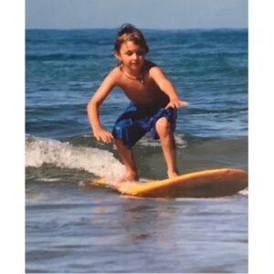 Yolanda Hadid Instagram - ❤️We’ve flown high and we’ve flown low.... 

Happy birthday to you my one and only...

I am so proud of the man that you are... 

Consistently kind, loving and understanding of those who’s lives you touch with your magical ways.

May you always be blessed with instinct, intuition and power to stay devoted to your passion, purpose and hearts desires..

So that you can infuse your career, your relationships, your creative and spiritual life with the deepest meaning of your soul mission..

I love you Anwar, thank you for being you.....