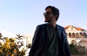 Yon Tumarkin Instagram - שבת שלום 😎 #rayban #fromwhereeyelook