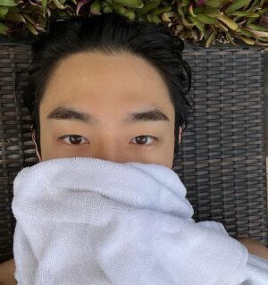 Yoo Jung-hoo Instagram - 🍉🔫