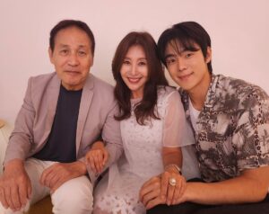 Yoo Jung-hoo Instagram - 존경합니다