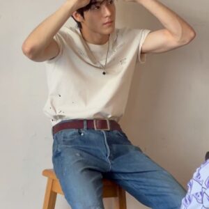 Yoo Jung-hoo Instagram - Behind.