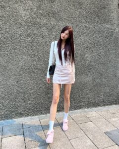 Actor Yoo Yi-su HD Instagram Photos and Wallpapers June 2024