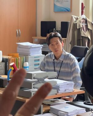 Yoon Byung-hee Instagram - #낮과밤이다른그녀 
오늘 밤 10:30 첫방송📺