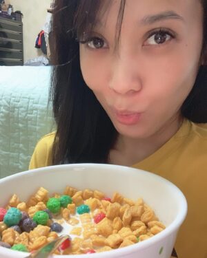 Yoon Mi-rae Instagram - #cerealғordιnner #мιdnιgнтѕnacĸ 🥣😝
.
.
#부워도 🤣 #아이돈케어
