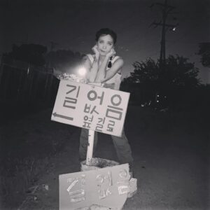 Yoon Mi-rae Instagram - #평화로가는길은없다 #평화가길이다.
>
>
#𝘵𝘩𝘦𝘳𝘦𝘪𝘴𝘯𝘰𝘱𝘢𝘵𝘩𝘵𝘰𝘱𝘦𝘢𝘤𝘦 #𝘱𝘦𝘢𝘤𝘦𝘪𝘴𝘵𝘩𝘦𝘱𝘢𝘵𝘩 ☮️