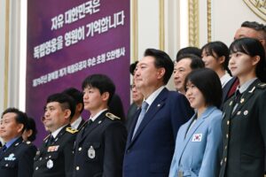 Yoon Suk-yeol Instagram - 영웅들께서 남겨주신 독립의 정신과 유산이 영원히 기억되고, 유공자와 후손들께서 합당한 예우를 누리시도록 최선을 다하겠습니다.