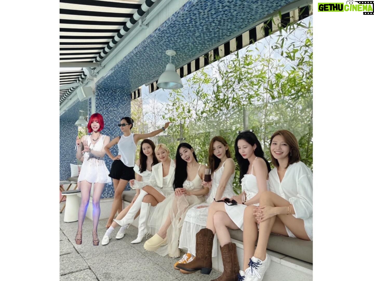 Yoona - 1.5 Million Likes - Girlsβ Generation
17th Debut Anniversaryππ