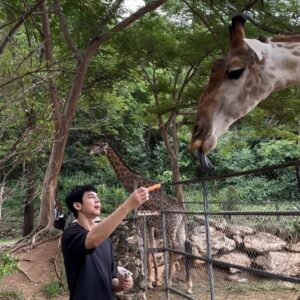 Yosatorn Konglikit Instagram - กลับบ้านกันหนู