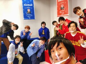 Yoshiaki Yamamoto Instagram - 昨日はLINE LIVEありがとうございました！
来年も自分がおもしろいと思うことを信じて頑張ります！応援よろしくお願いします！🙌