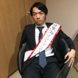 Yoshiaki Yamamoto Instagram - チャンネル登録100万人！本当にありがとう！
#歓天喜地