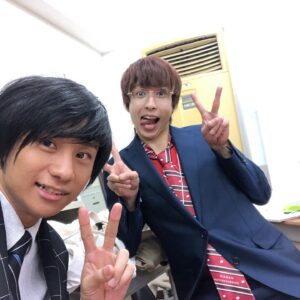 Yoshiaki Yamamoto Instagram - コラボ動画、はなおでんがんチャンネルで出ております。未来へ向けて、全力を尽くした。 【豪華すぎ】もしも生徒と先生の数が逆転したら生徒の成績めちゃくちゃ伸びんじゃねぇええええぇええ？？！！
https://youtu.be/g1mDU3JVPlM