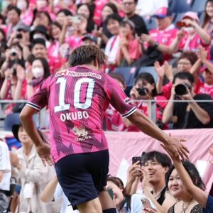 Yoshito Okubo Instagram - セレッソ大阪30周年記念スペシャルマッチに出場しました🌸

みんなに久しぶりに会えて最高に楽しかったし嬉しかったー⚽️
サポーターの前で点も取れたし最高やったし気持ちいいね！！

みなさんありがとうございました🌸

#yoshito13