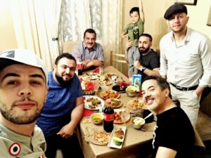 Youcef Sehairi Instagram - Saha ftourkom chez Mohamed Khassani @mohamedkhassaniofficiel @mestafalaribi @abdallahkourde  @djerioukader  @aziz_boukerouni