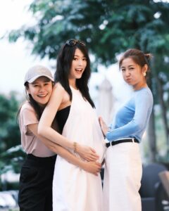 Yoyo Chen Most Liked Photos and Posts