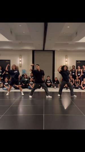 Ysa Penarejo Instagram - Thankful for these 2 for comin out and assisting me at @wcedance “Hip Hop Experience”. 

So much fun 😁✨