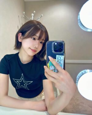 Yui Arata Instagram - 見事に美容鍼にハマりました😌

ガチガチすぎたし、満身創痍ですねって言われた🫠
▶︎新唯は新しい四字熟語を覚えた

#VeLine®︎ #鍼灸院VeLine #美容鍼 #形状記憶美容鍼