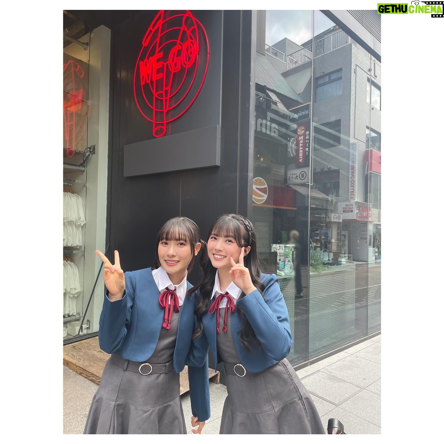 Yuina - 7.6K Likes - * ੈ✩‧₊˚ おはようございます 🦋💜
#lovelive #Liella #結ヶ丘 #結女 #制服 #3期生
#原宿 #竹下通り #harajuku #tokyo #school