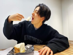 Yuki Inoue Instagram - ・
本日26歳になりました
感謝を忘れず全力で楽しんで
全力で奮闘する1年にしたいと思います

いつもありがとうございます