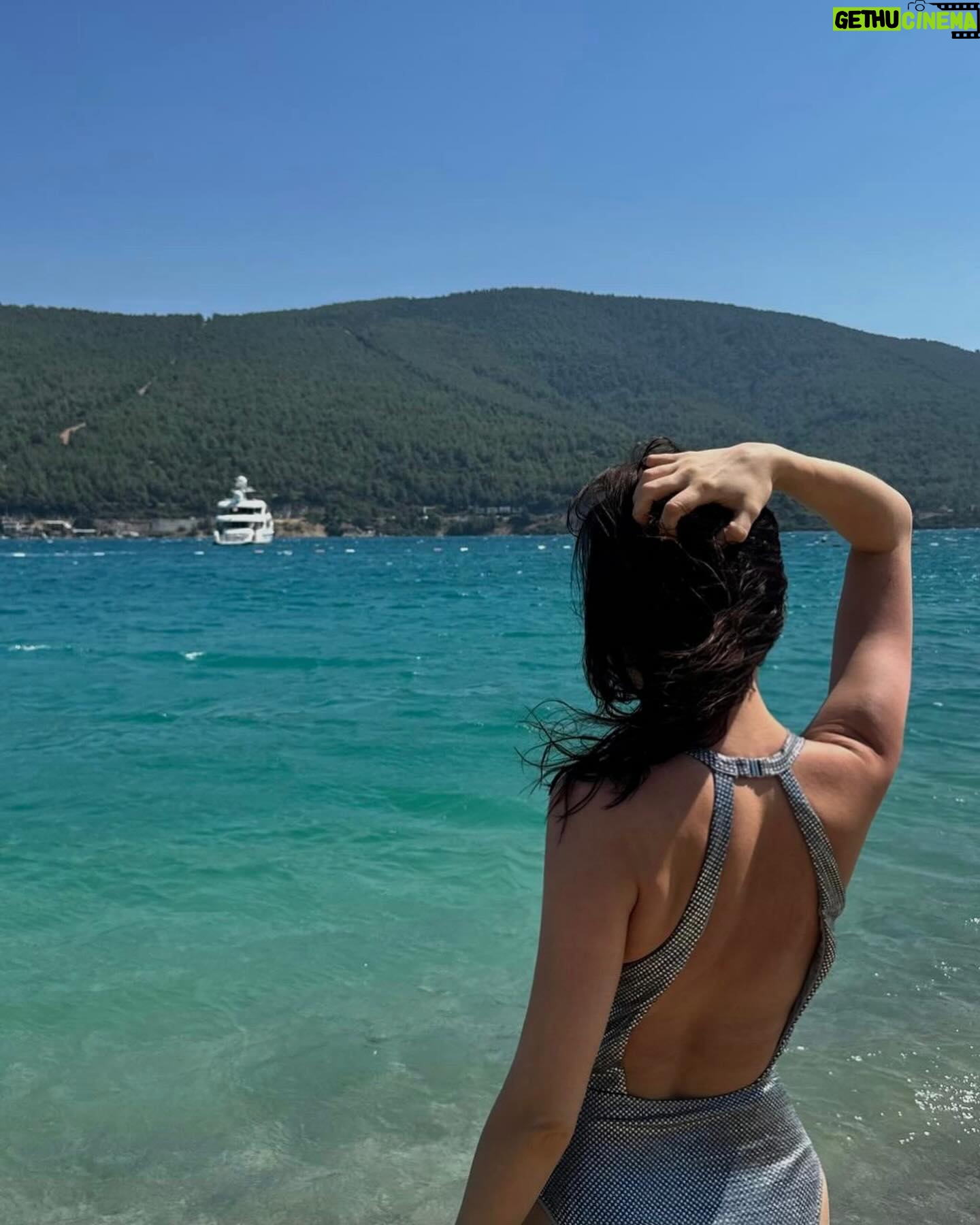 Yuliya Khlynina - 4.9K Likes - Как я провёл это лето, часть вторая 👒
@titanicluxurycollection #titanicluxurycollectionbodrum