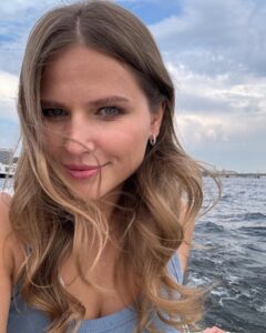 Actress Yuliya Topolnitskaya HD Instagram Photos and Wallpapers August 2024