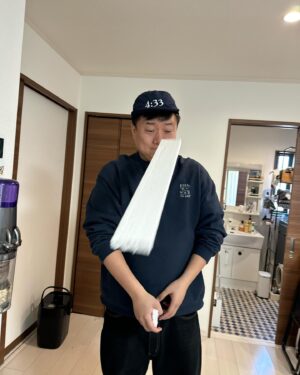 Yumemaru Instagram - 実は1月末から2月頭まで入院しておりました🙇
サブチャンネルの体調不良はそれです。詳しいことは何かしらで話すと思うのでそれ聞いてください笑

先週に退院して、今は家で安静に過ごしてます。来週からバリバリに動いて行くでよろしくお願いします🔥🔥

#入院はもう嫌だ