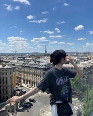 Yuna Kim Instagram - 안녀엉 🇲🇫