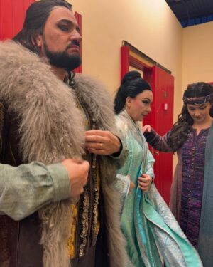 Yusif Eyvazov Instagram - Opening Night @arenadiverona with my great colleagues @ekaterina7semenchuk @mariangelasicilia 🤗🤩
Toi toi toi to everyone ❤️

Открытие сезона в @arenadiverona с ТУРАНДОТ ❤️ принцесса 👑 @ekaterina7semenchuk 🤩❤️ лиу @mariangelasicilia 🤗❤️
#yusifeyvazov #turandot #fondazionearena #verona #italy #верона #италия #турандот #юсиф #юсифэйвазов #пуччини