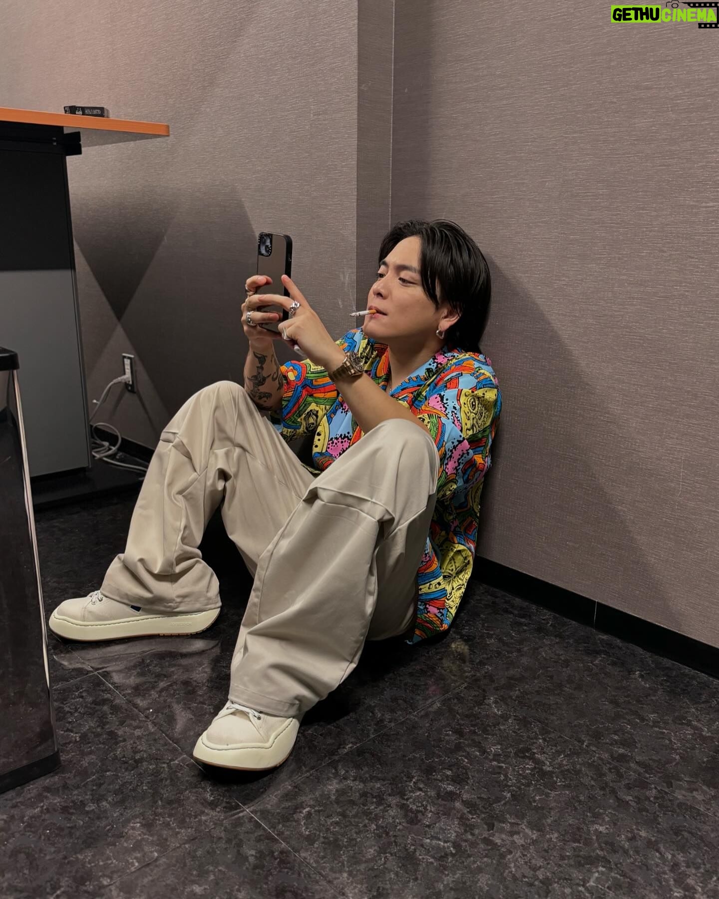 Yuuri - 45.4K Likes - 馬刺し
ライブ前
ライブ後
ぼーっとしてる
この4枚でお届けします🤘
熊本さいこう!