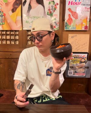 Yuuri Instagram - 韓国公演発表したから韓国料理食べてきた。
