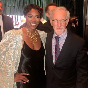 Yvonne Orji Instagram - Paris: Part Un.
Too busy livin in the beautiful moments to post in real time, but just taking a sec to reflect on my travels over the last month and half— London (Wimbledon), Mykonos, Santorini, Barcelona and Paris (Lisbon we will meet another time)— truly GRATEFUL for the life I’m blessed to live!
•
This was the first of two trips to pareee- 
thank you to @pharrell, #AnnaWintour, and @louisvuitton for the invite to the Prelude to the Olympics event. A time was indeed had.