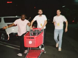Zach Kornfeld Instagram - 🍏🐬🛒
(i’m so sorry kwesi that’s how the photo developed, you deserve better)
