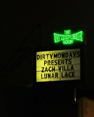 Zach Villa Instagram - VIPER🐍RM RECAP 5.10.24 swipe to the end for ⁉️

Thank you so much for making this such an amazing night. We did that Los Angeles. We fought together, we cried together, and we decided to keep going. Tomorrow and tomorrow and tomorrow…

Shoutout to @dirtymondays @theviperroom @stfsings @paolo_casartelli and @tommyisblack for putting this all together. 

Shoutout to my amazing band @glowandthedark @dma_ii_ @robnagelhout @seebyshreds for throwing down and taking no prisoners. 

Shout out to my amazing team and friends. I love you. 

Shoutout to my incredible fans and anyone who this music touches. We found each other and we’re together now. Love you 💚💚💚

run it up. On to the next.