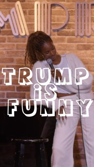 Zainab Johnson Instagram - I can’t believe the stuff Trump says - literally and figuratively! 😂 

FULL SET AVAILABLE ON YT

COME SEE MY LIVE CROWD WORK SHOW Friday 8/16 @crowcomedy in Los Angeles 🎟️🔗 in bio

#trump #hannibal #funny #comedy #election #president #standup #luthervandross