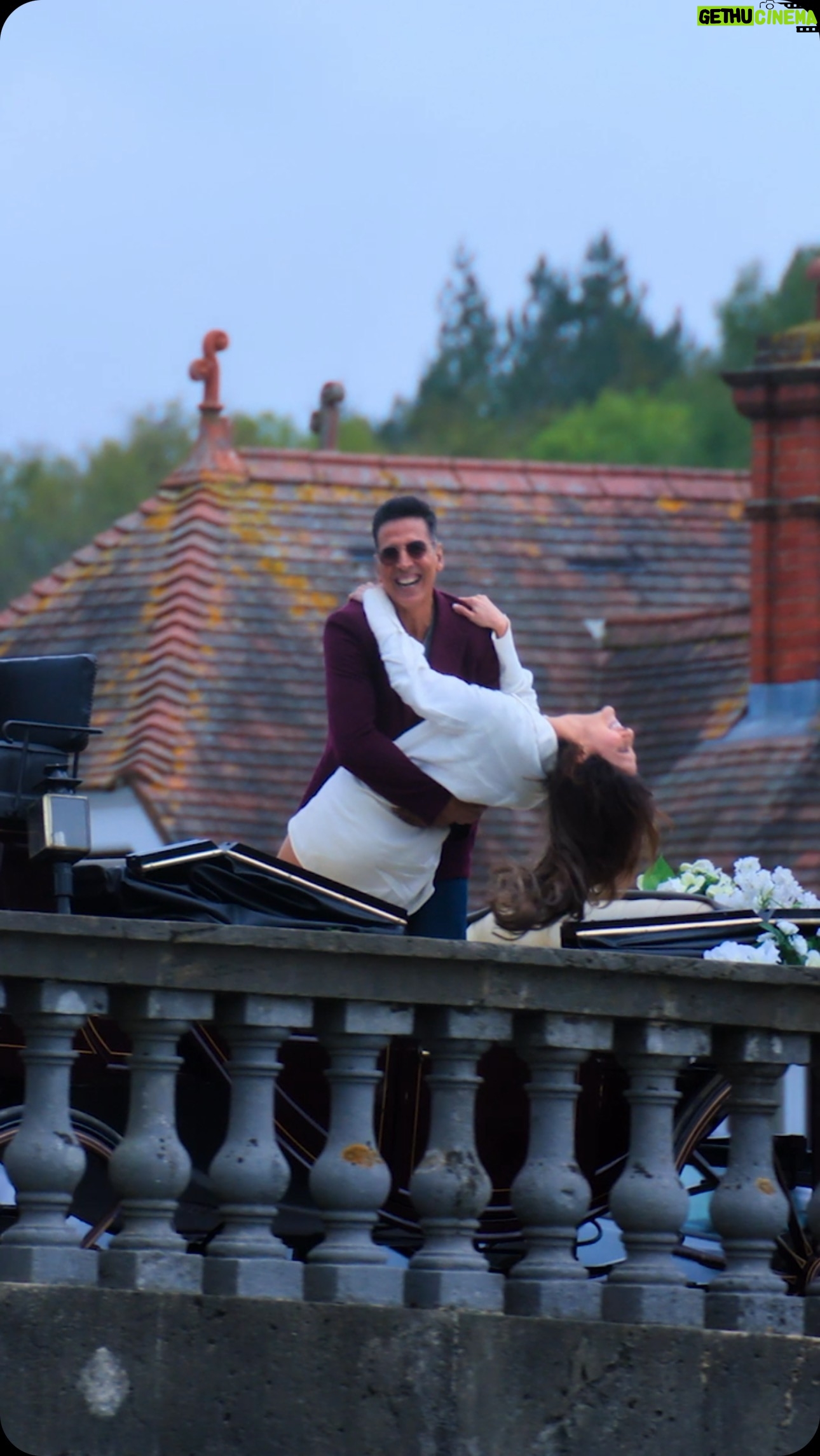 Zara Khan - 142.1K Likes - The language of love, whispered straight into your heart! Tag your biba and express your love 💕
Something special is coming your way, stay tuned ✨
#KhelKhelMein releasing in cinemas on 15th August 2024
#GameIsOn
@akshaykumar @taapsee @fardeenfkhan @vaanikapoor @ammyvirk @adityaseal @jaiswalpragya @tanishk_bagchi @sajiali78 @vishalmishraofficial @zarakhan @nabeelshaukatali @kumaarofficial #KhadimHussain #BhushanKumar #KrishanKumar @vipuldshahofficial @ashwinvarde @bahlrajesh @shashi_sinha9 #MudassarAziz @shivchanana @neerajkalyan24 @manojkumarkhatoi @tseries.official @tseriesfilms @wakaoofilms @optimystixmedia @whiteworldproduction @panorama_studios #KKMFilm